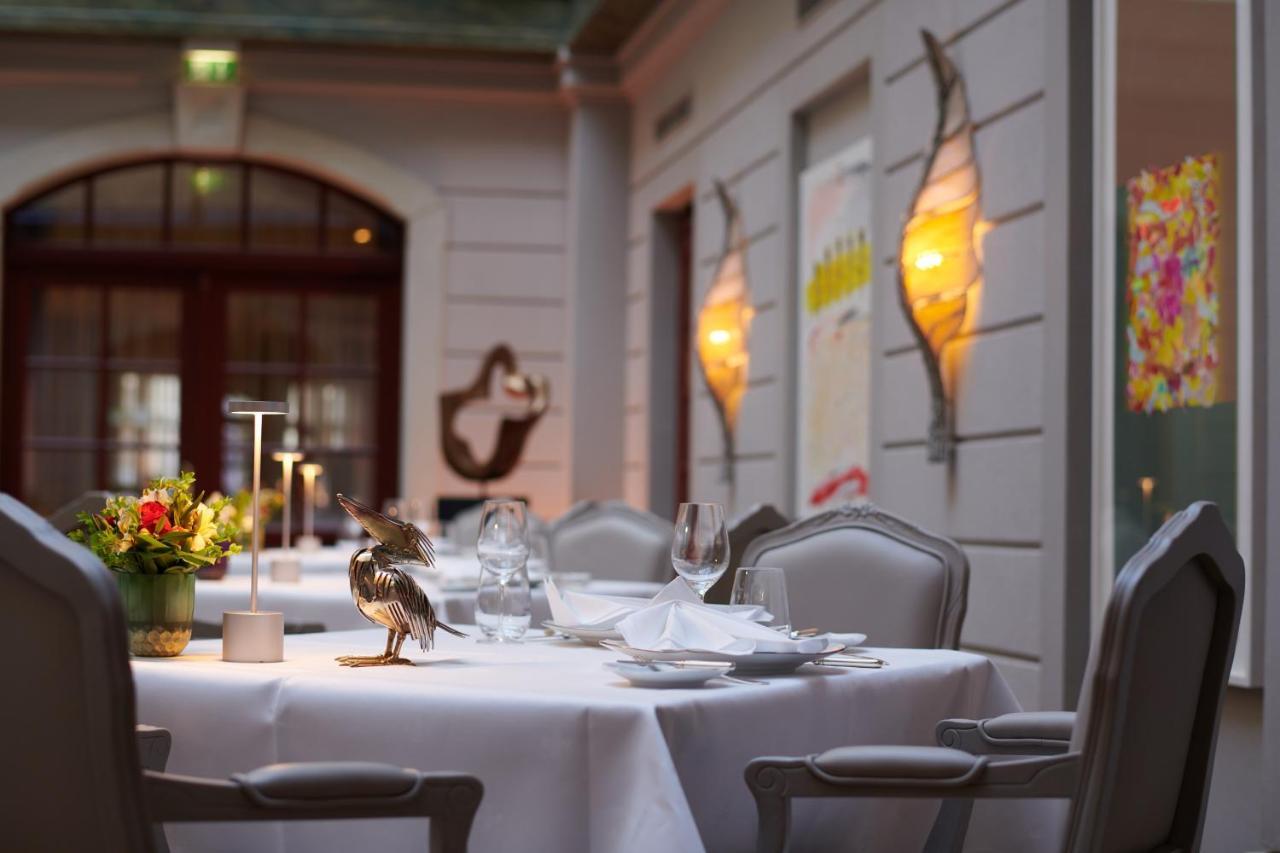 Relais & Chateaux Buelow Palais Дрезден Екстериор снимка