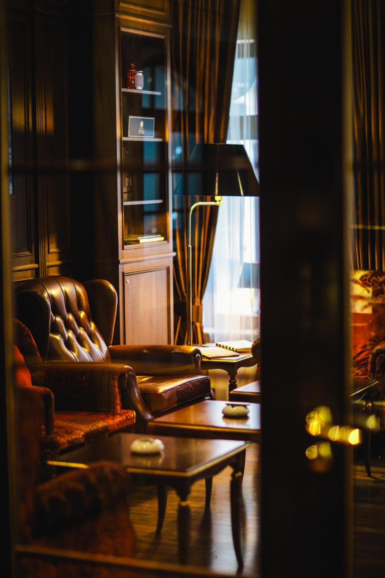 Relais & Chateaux Buelow Palais Дрезден Екстериор снимка